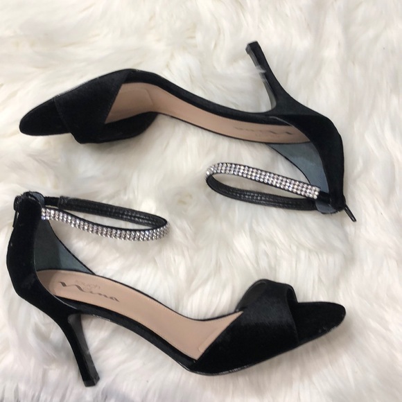 Touch of Nina Shoes - Touch of Verlina Black heels with rhinestone 10